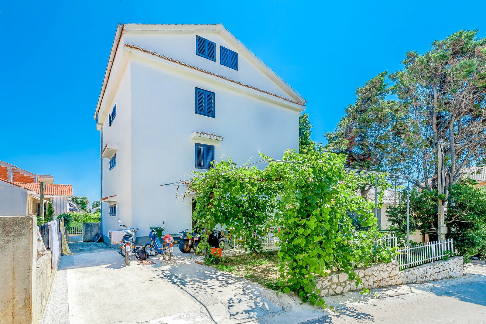 APARTMANI GOGA