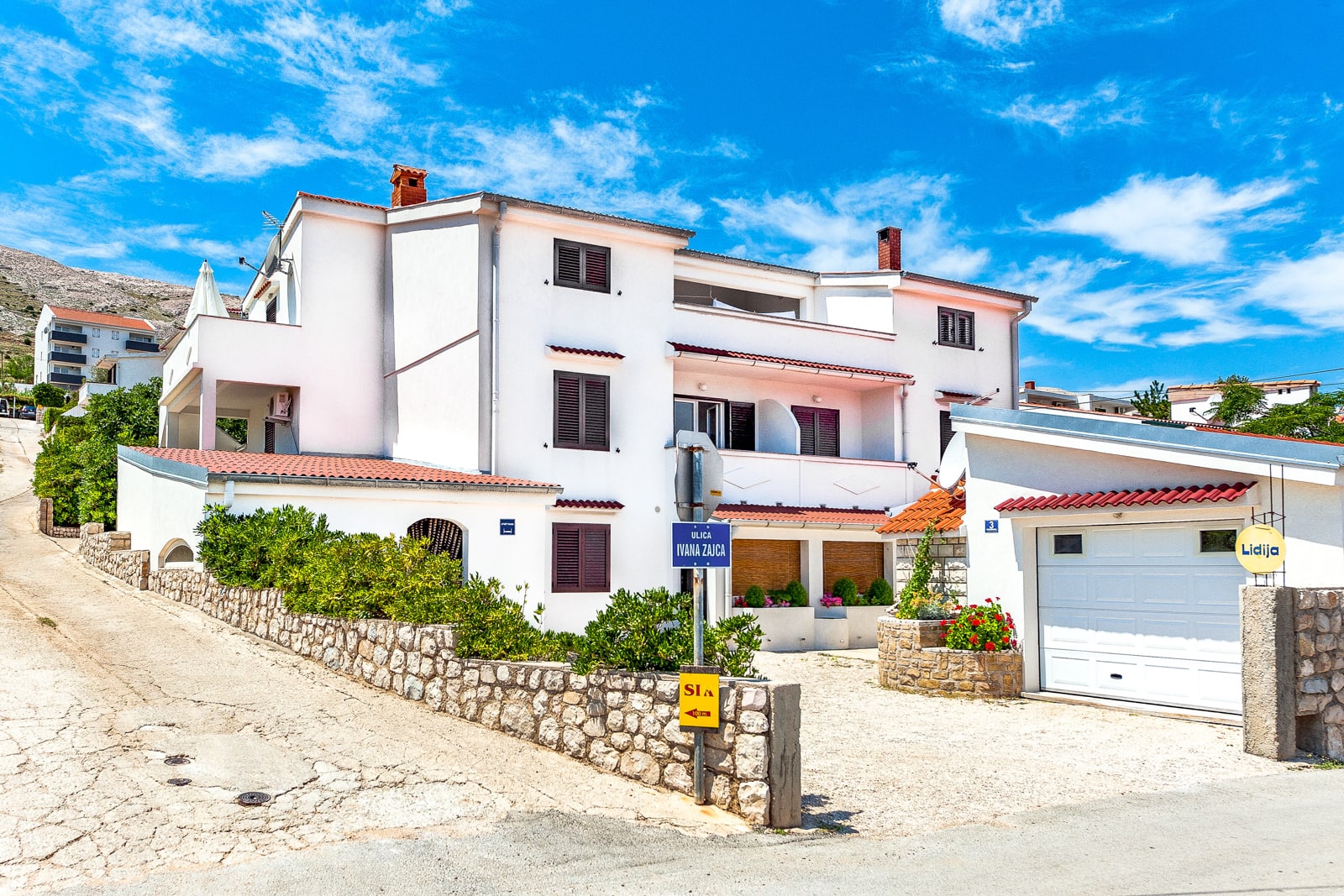 APARTMENTS JADRAN
