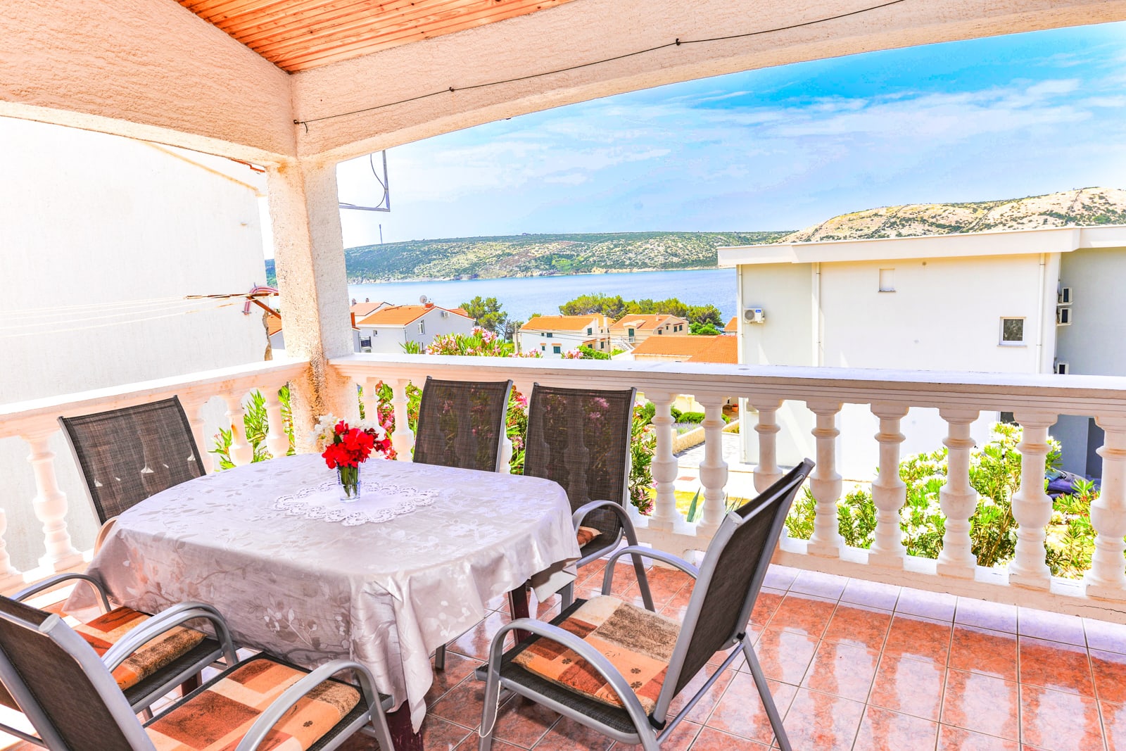APPARTAMENTO MIRJANA – Appartamento con tre camere da letto