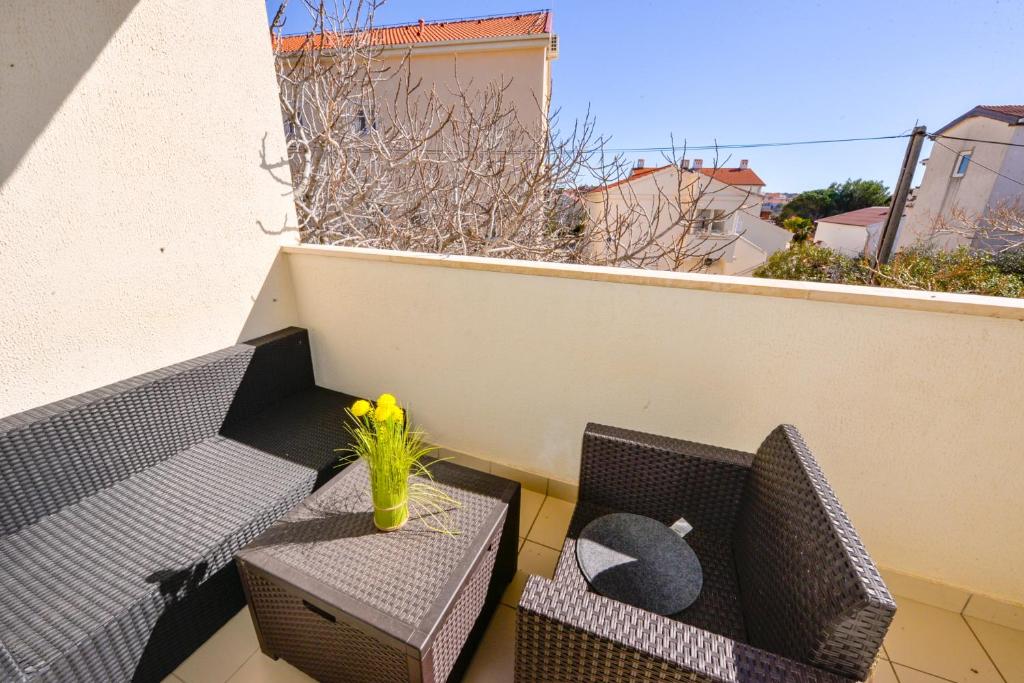 APARTMAN STOJANOVIC – Apartman s dvije spavaće sobe -01
